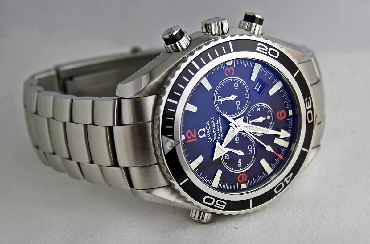 Omega Seamaster Planet Ocean Chronograph — Pre-Owned